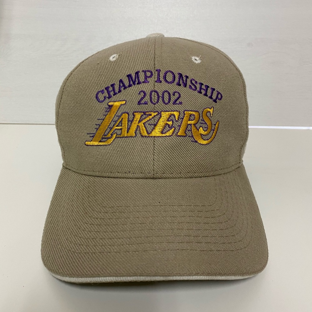 Los Angeles Lakers 2002 Championship Hat